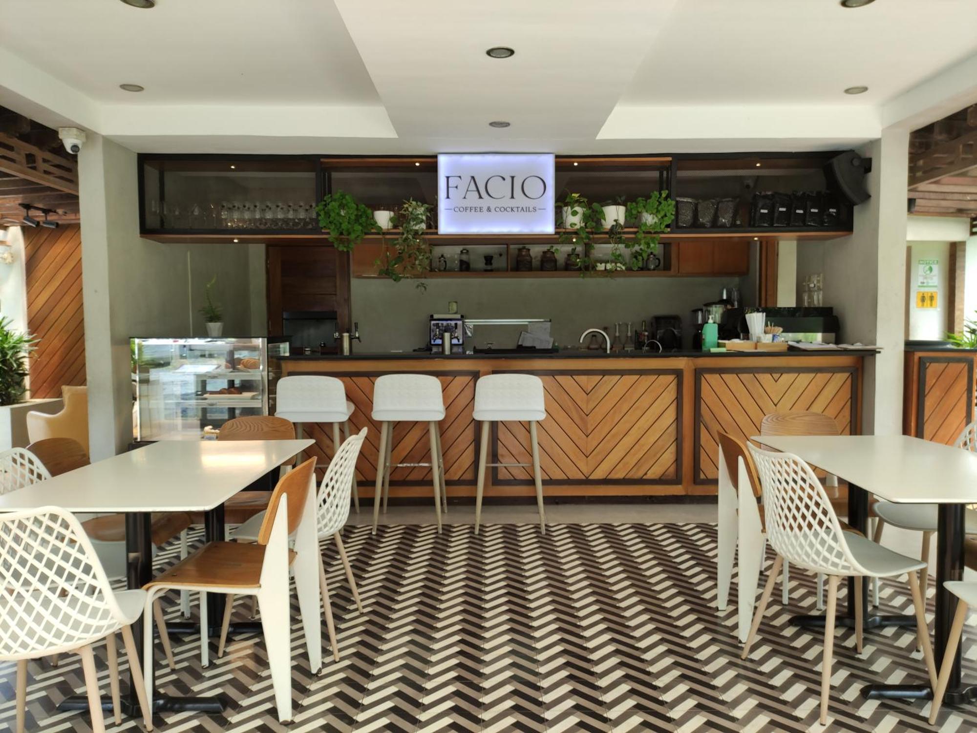 Hortz Hotels And Resorts Тагайтай Экстерьер фото