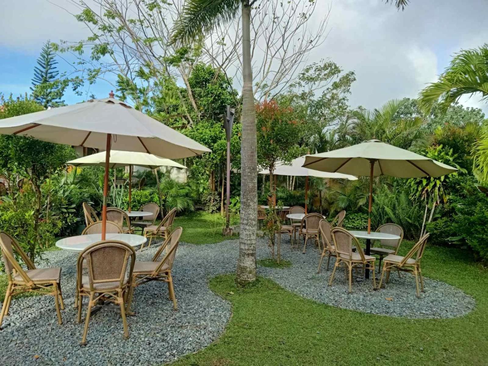 Hortz Hotels And Resorts Тагайтай Экстерьер фото