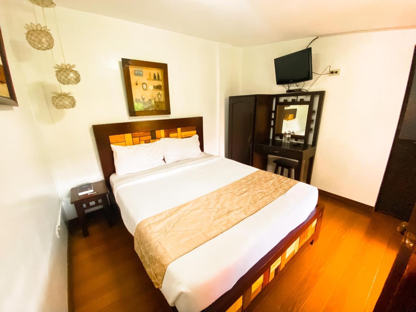 Hortz Hotels And Resorts Тагайтай Экстерьер фото