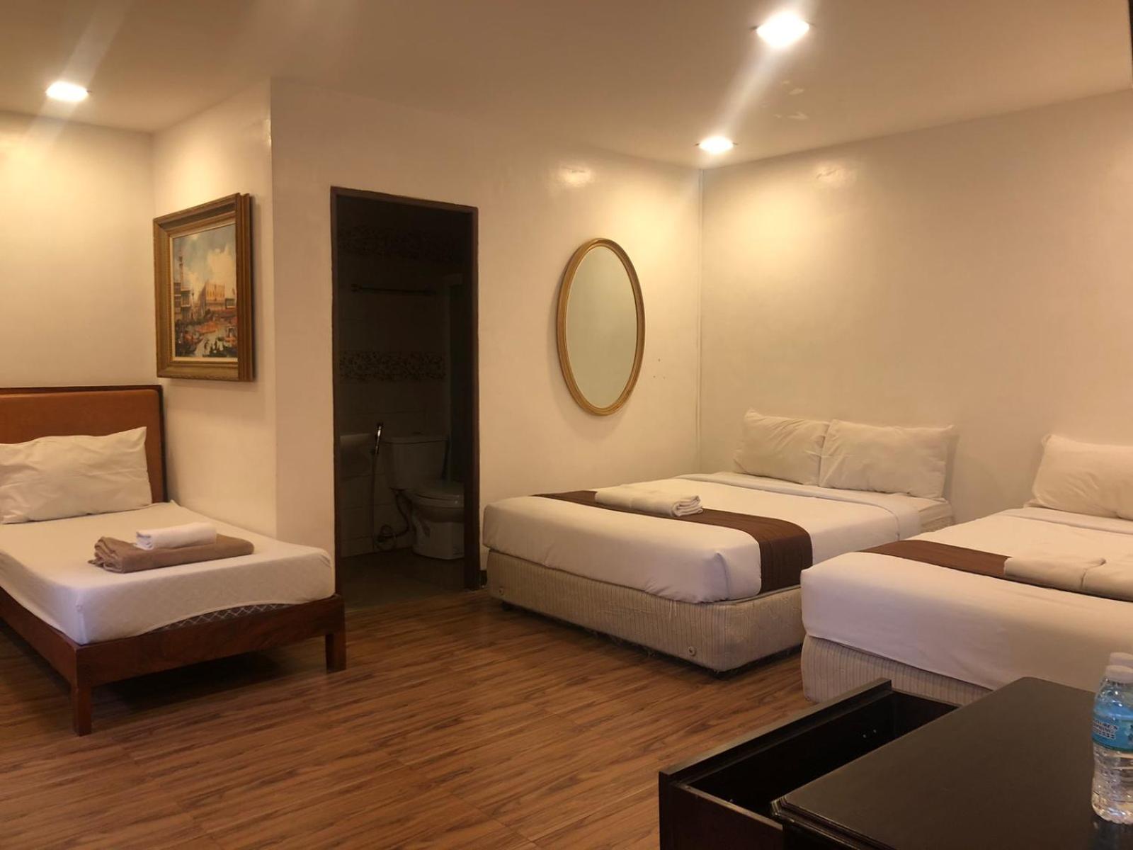 Hortz Hotels And Resorts Тагайтай Экстерьер фото