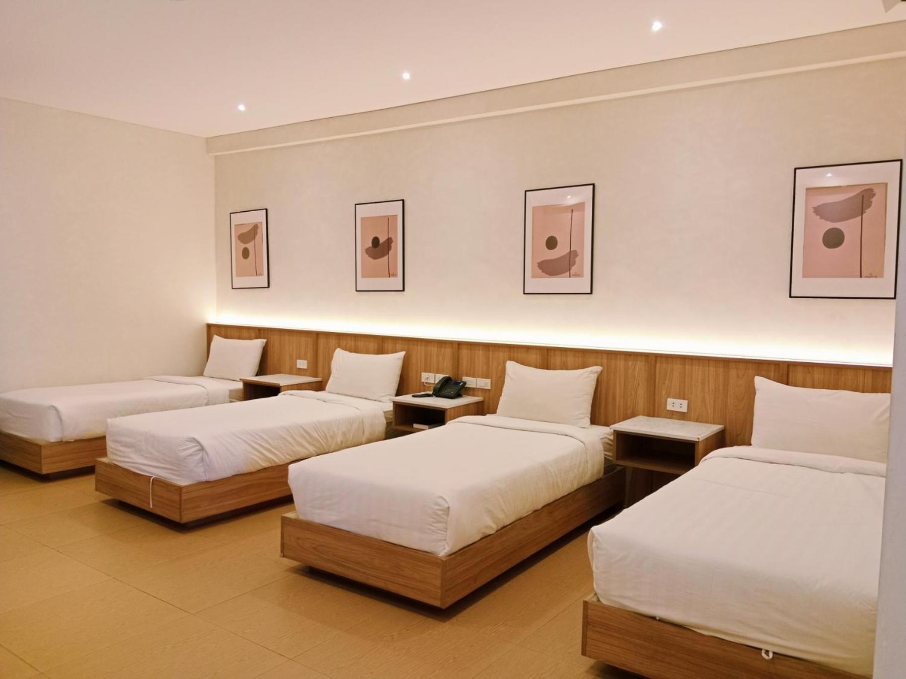 Hortz Hotels And Resorts Тагайтай Экстерьер фото